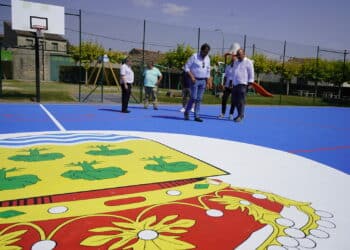Un instante durante la visita de autoridades a Carrascal del Río./DIPUTACIÓN