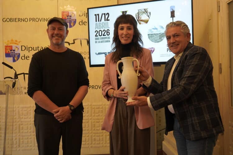 Presentación de los Días de la Artesanía en Cabañas de Polendos / DIPUTACIÓN