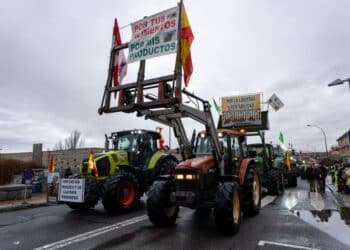 Tractorada en Segovia en protesta por el Mercosur. / Héctor Criado
