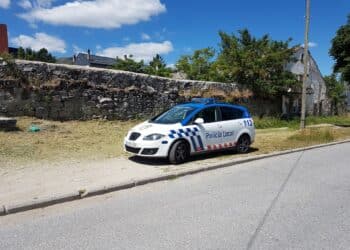 Vehículo de policía local.