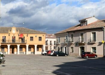 Plaza de Fuentepelayo.
