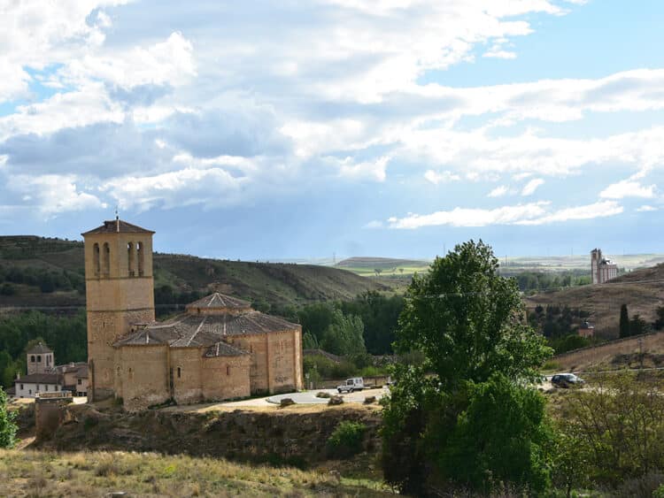 Entorno de la iglesia de la Veracruz. / JOSÉ ANTONIO SANTOS
