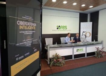Presentación en la Federación Empresarial Segoviana (FES)./ FES
