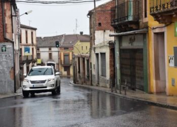 Foto de archivo. Travesía CL-603 en Cantalejo. / ALEJANDRO MARTÍN