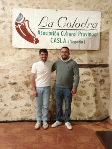 Actuación musical de Víctor Sanz y Samuel de Francisco en ‘La Colodra’ de Casla 2 Víctor Sanz y Samuel de Francisco / ‘LA COLODRA’