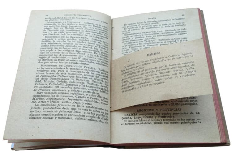 Nota modificativa incluida en un libro de Geografía General del año 1936.