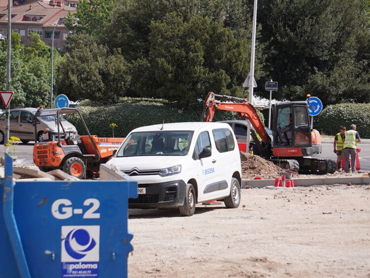 Obras en la glorieta Melitón Martín. / Alejandra Serna