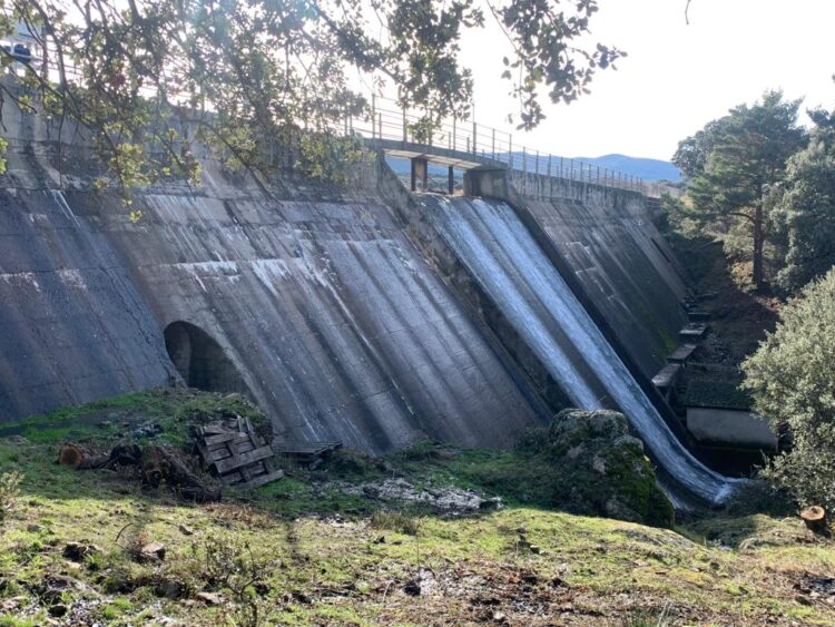 Navas de Riofrío llevará a Granada su ejemplo de gestión de la presa del río Peces en las XIV Jornadas Españolas de Presas / AYTO. DE NAVAS DE RIOFRÍO