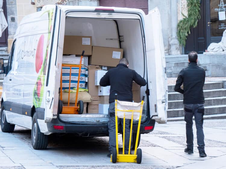 Repartidores. / Héctor Criado