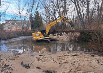 Retirada del azud de Puente Mesa / E.A.