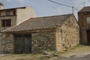 La torre que vigila las eras (I) 3 La actividad agropecuaria, la agricultura y la ganadería ha dejado su impronta en Torre Val de San Pedro.