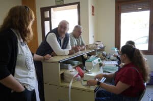 Instante de la visita a la localidad de Turégano / DIPUTACIÓN