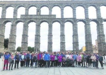 Una marcha de la Asociación Cultural y Deportiva Andariegos Segovianos / HÉCTOR CRIADO