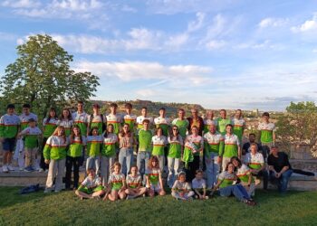 La delegación del club segoviano durante la celebración de su décimo aniversario. /T. LACERTA