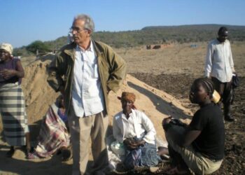 El sacerdote segoviano Jesús Torres Bravo durante una misión en Mozambique.