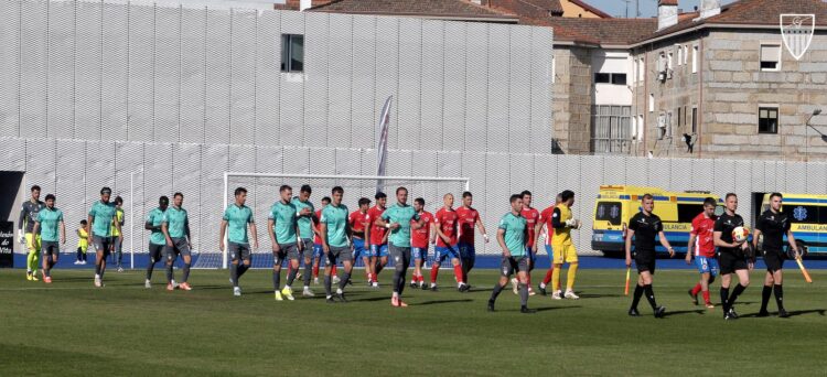 ‘Paella Día de las Peñas’ durante una edición pasada./J.MARTÍN-G. SEGOVIANA