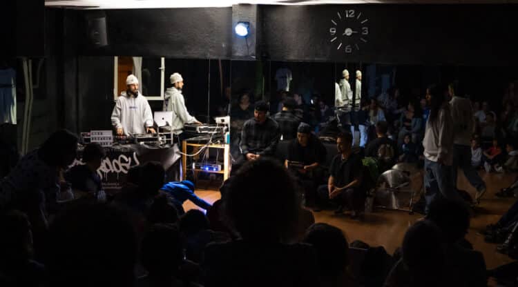 Sesión de breakdance / AYTO. DE LA LOSA