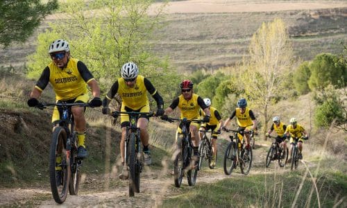 Varios participantes durante una prueba del presente curso./SEXMEROS