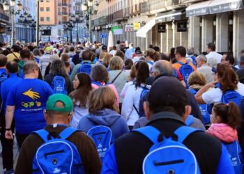 Los segovianos responden cada año a la marcha anual, organizada por APADEFIM, integrada en FUNDACIÓN PERSONAS, que promueve la inclusión de personas con discapacidad intelectual. / FOTOS APADEFIM