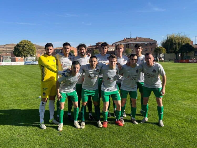 Equipo del Turégano que volverá a jugar una fase de ascenso./ E.A.