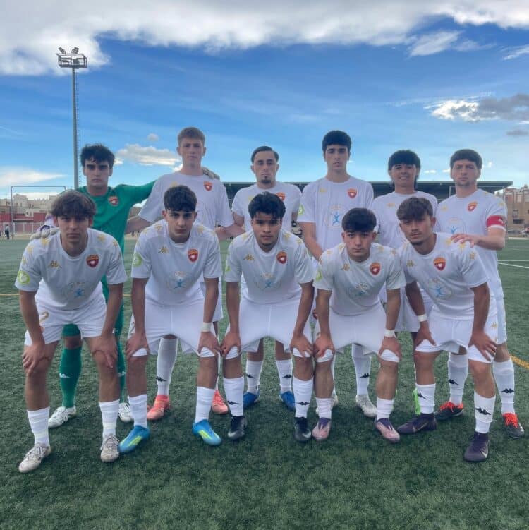 Equipo del CD Isoba, campeón de la Liga Recoletas./ CD ISOBA