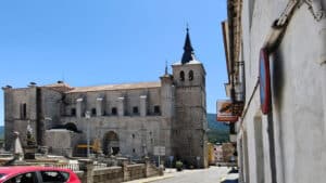 Iglesia de San Eutropio.
