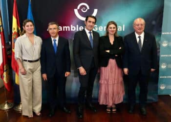 El Consejero de Medio Ambiente participa en la Asamblea General de Aeice. / Miriam Chacón