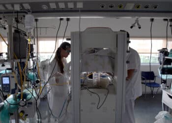 El objetivo final de la medida es integrar a los residentes en el servicio regional de salud. / Miriam Chacón