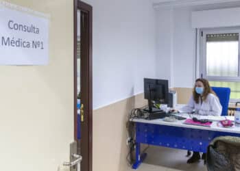 El número de centros sanitarios ha aumentado un 26,8%en catorce años. / Susana Martín