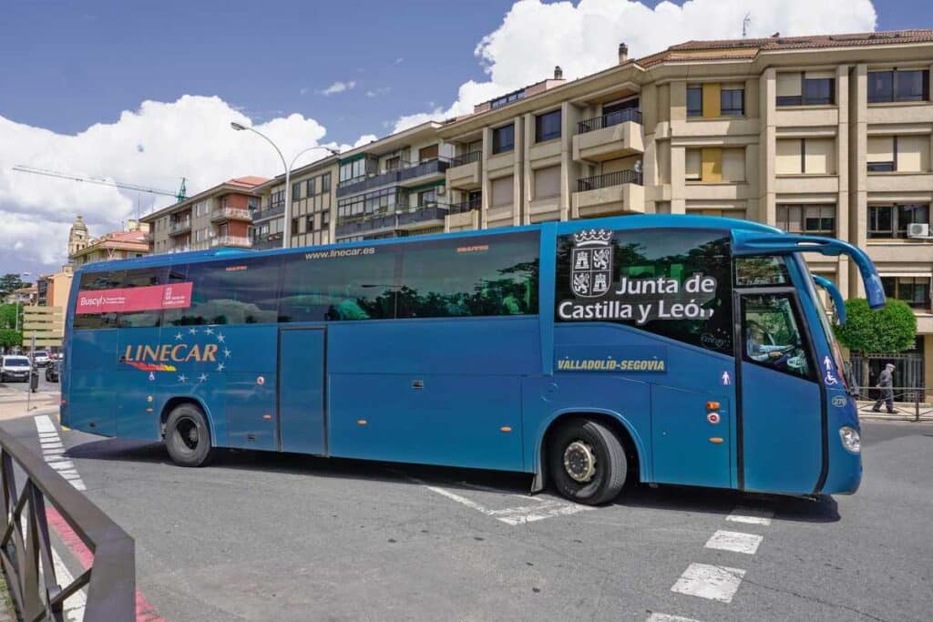 Desde la implantación de Buscyl la provincia ha superado los 700.000 viajes. Foto: Héctor Criado.