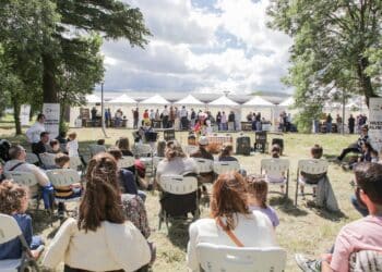 ‘El sombrero de la memoria’ ofreció un espectáculo familiar./ALIMENTOS DE SEGOVIA