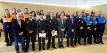 Acto de entrega de distinciones a la Policía Local y Guardias Urbanos. / Héctor Criado