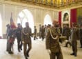Los sargentos alumnos reciben el título de 'Segoviano Honorario'. / OCACART