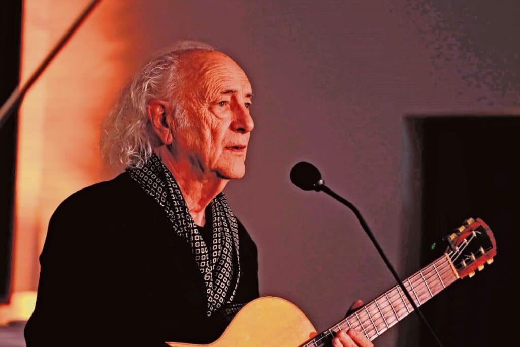 Amancio Prada.