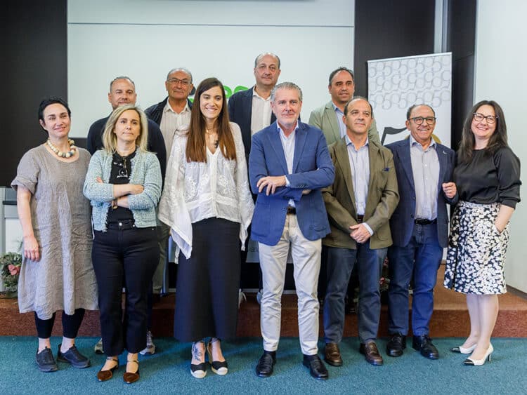 Candidatura liderada por María José Tapia a la Cámara de Comercio de Segovia. / NACHO VALVERDE - ICAL