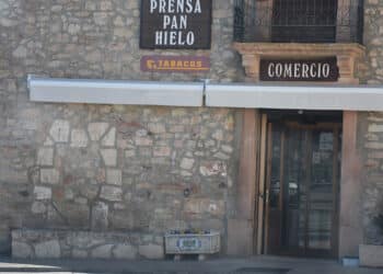 Comercio en La Velilla. / EL ADELANTADO