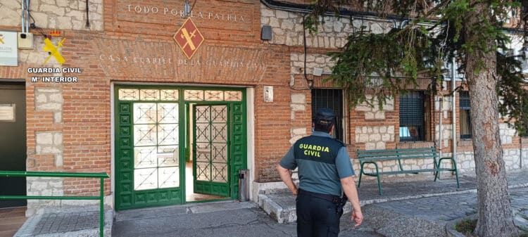 Detenido un vecino de Cuéllar al que le constaban seis órdenes judiciales de detención / GUARDIA CIVIL