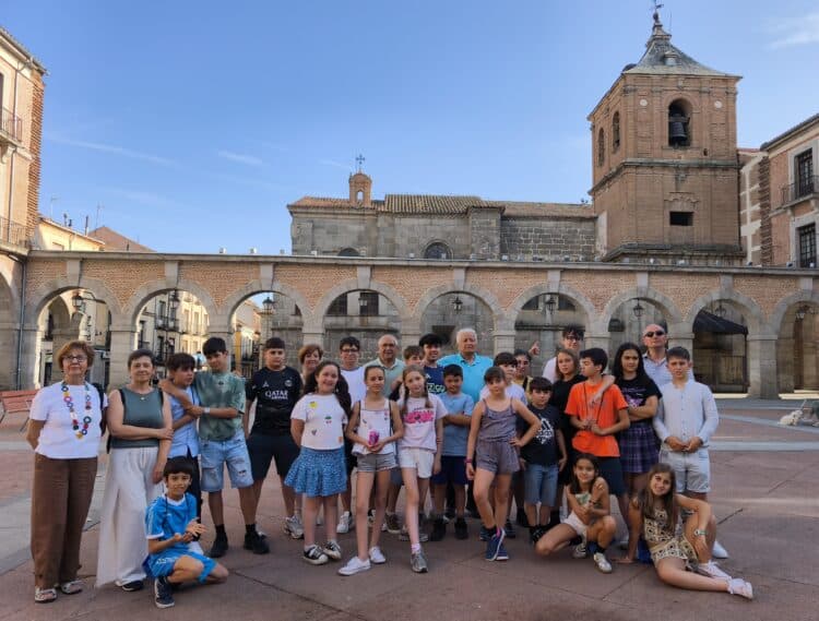 Integrantes de la agrupación de teatro en Ávila / JUAN CRUZ SERRANO