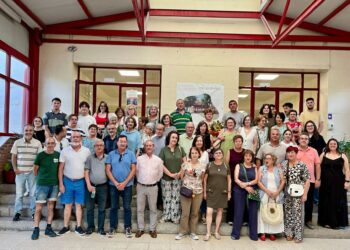 El IES ‘Marqués de Lozoya’ de Cuéllar rinde homenaje al profesor Luis Sancho / JCYL