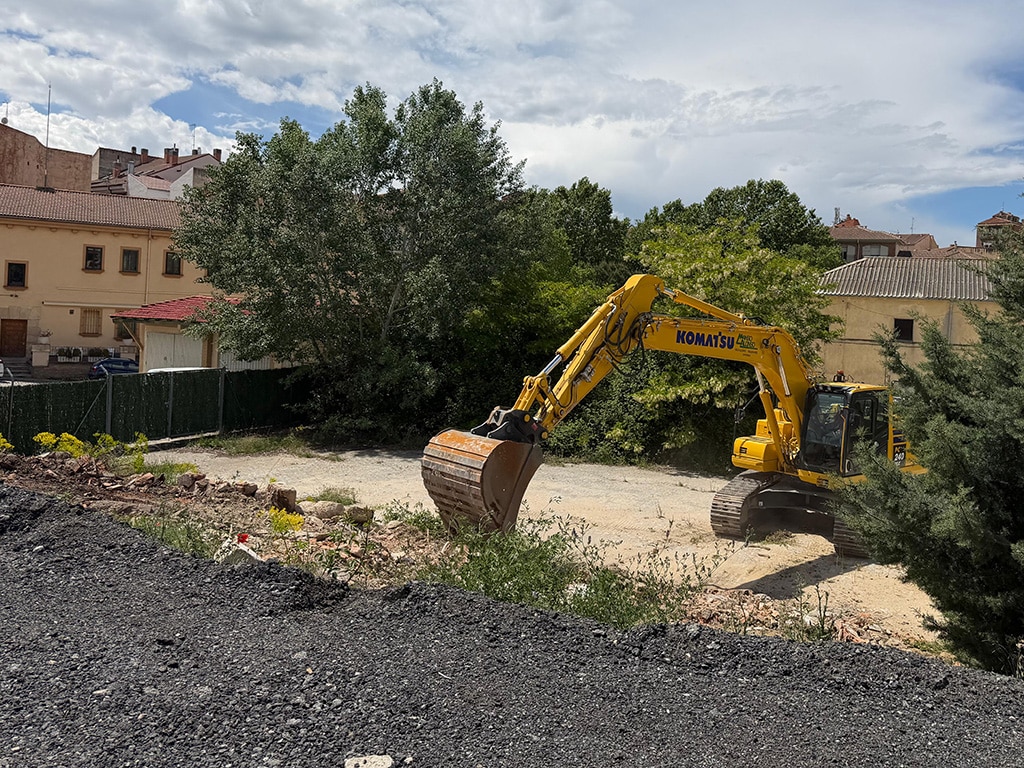Obras Antiguo Regimiento Ayo Sg