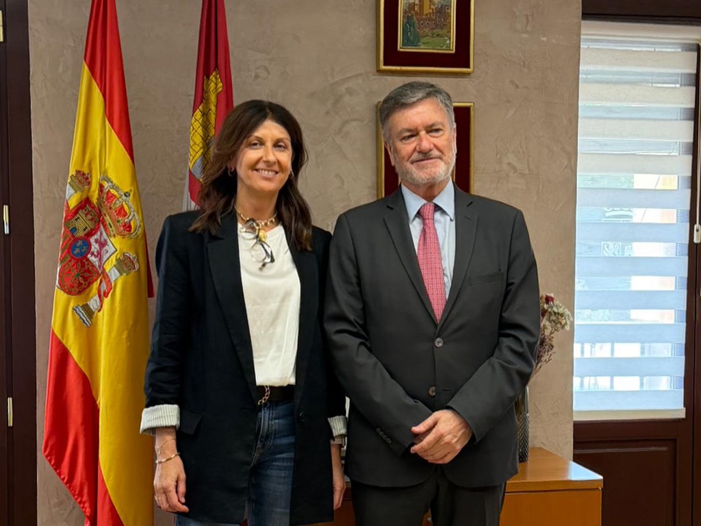 El presidente de las Cortes visita las diferentes instituciones segovianas 3 Raquel Alonso y Francisco Vázquez. / JCYL