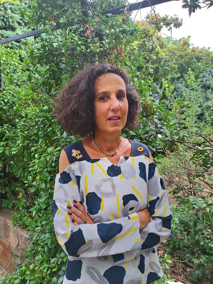 “‘La bordadora’ quiere acercar al lector cómo era la vida cotidiana, el día a día, en un palacio de finales del siglo XV” 1 SANZ DE BREMOND