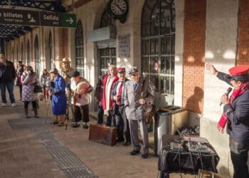 Evento del Tren de las Emociones en la antigua estación de Renfe. / KAMARERO