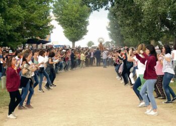 Jotas en Honor a la Virgen. / Ayuntamiento de Carbonero