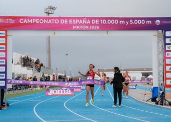 Idaira Prieto se proclama campeona de España de 10.000m en Mahón./RFEA