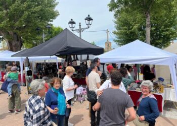 Feria de Artesanía y Gastronomía / AYTO. LA LOSA