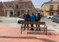 Instalación de bancos en Cantimpalos / FUNDACIÓN CAJA RURAL DE SEGOVIA