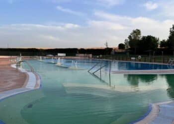 Piscina municipal de Valverde del Majano en una fotografía de archivo / AYTO. VALVERDE DEL MAJANO