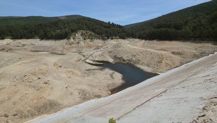 El Ayuntamiento de El Espinar presenta un recurso contencioso-administrativo por la situación de 'El Tejo' 1 Situación de la presa de 'El Tejo' a fecha del 25 de mayo de 2026 / RR.SS. AYTO. EL ESPINAR